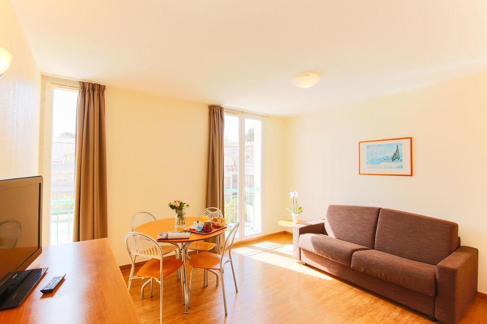 Inter-Hotel Sea Side Park Villeneuve-Loubet Buitenkant foto