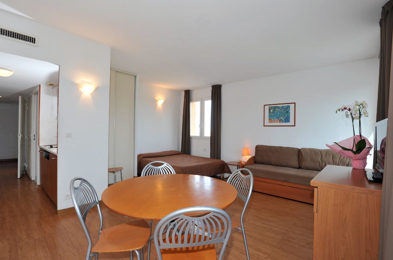 Inter-Hotel Sea Side Park Villeneuve-Loubet Buitenkant foto