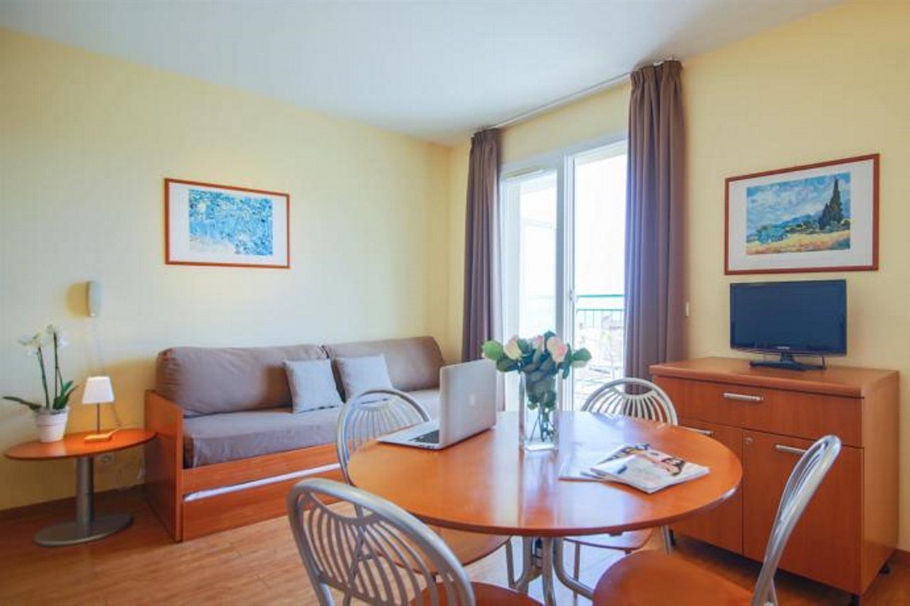 Inter-Hotel Sea Side Park Villeneuve-Loubet Buitenkant foto